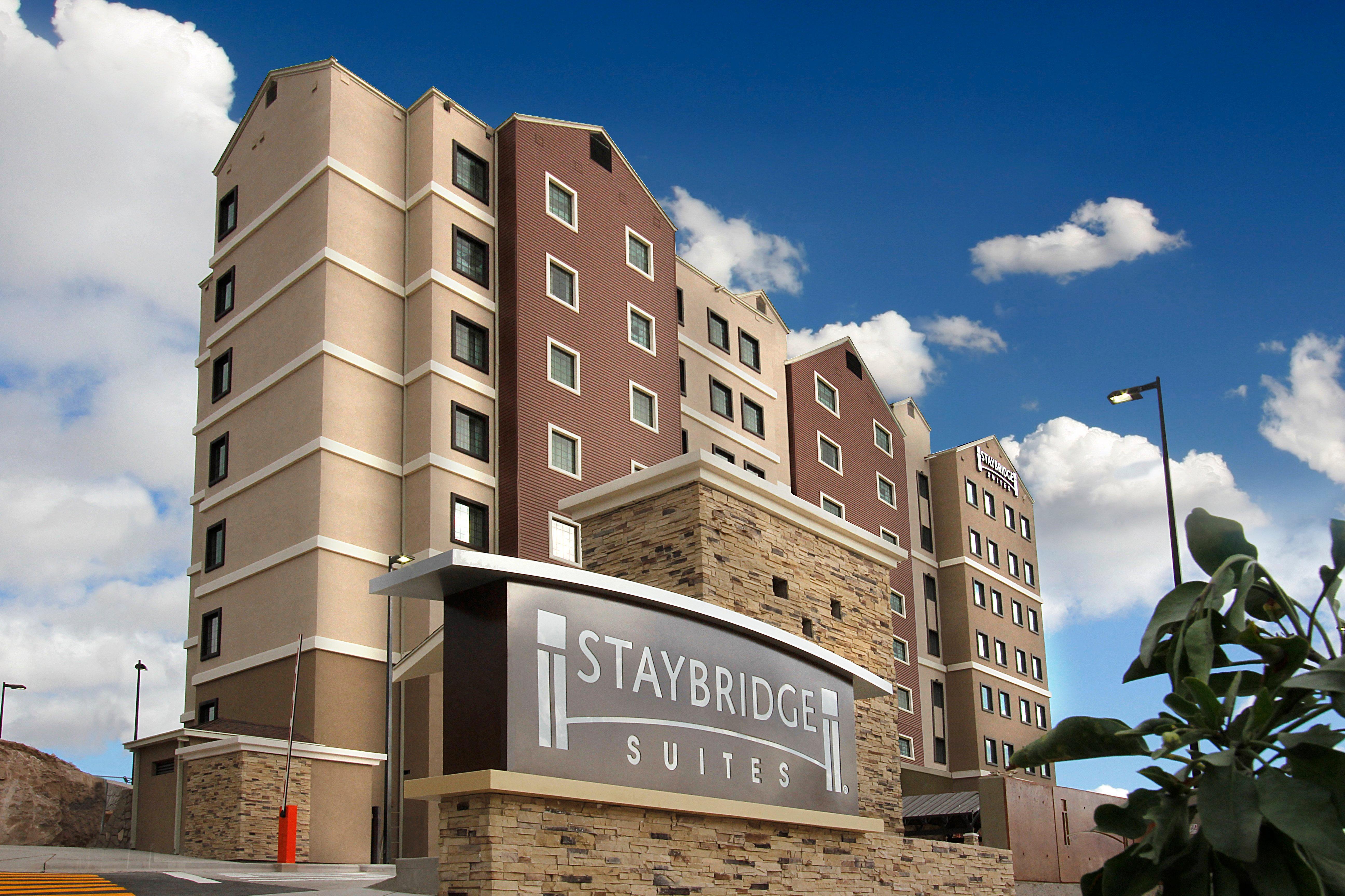 Staybridge Suites Chihuahua, An Ihg Hotel Bagian luar foto