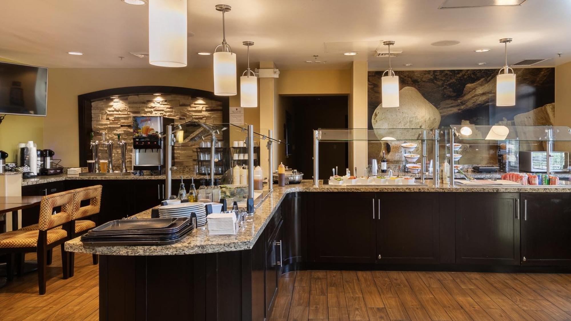 Staybridge Suites Chihuahua By Ihg Bagian luar foto
