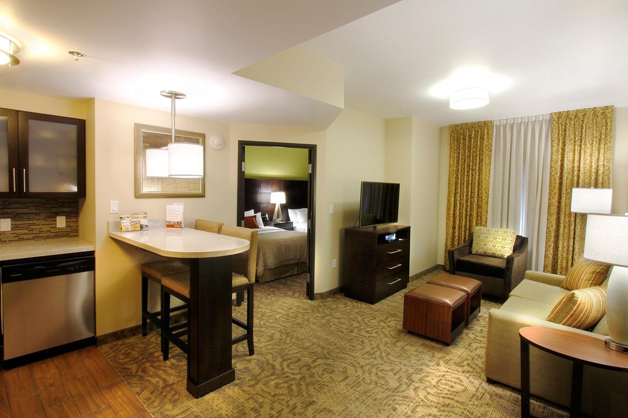 Staybridge Suites Chihuahua By Ihg Bagian luar foto