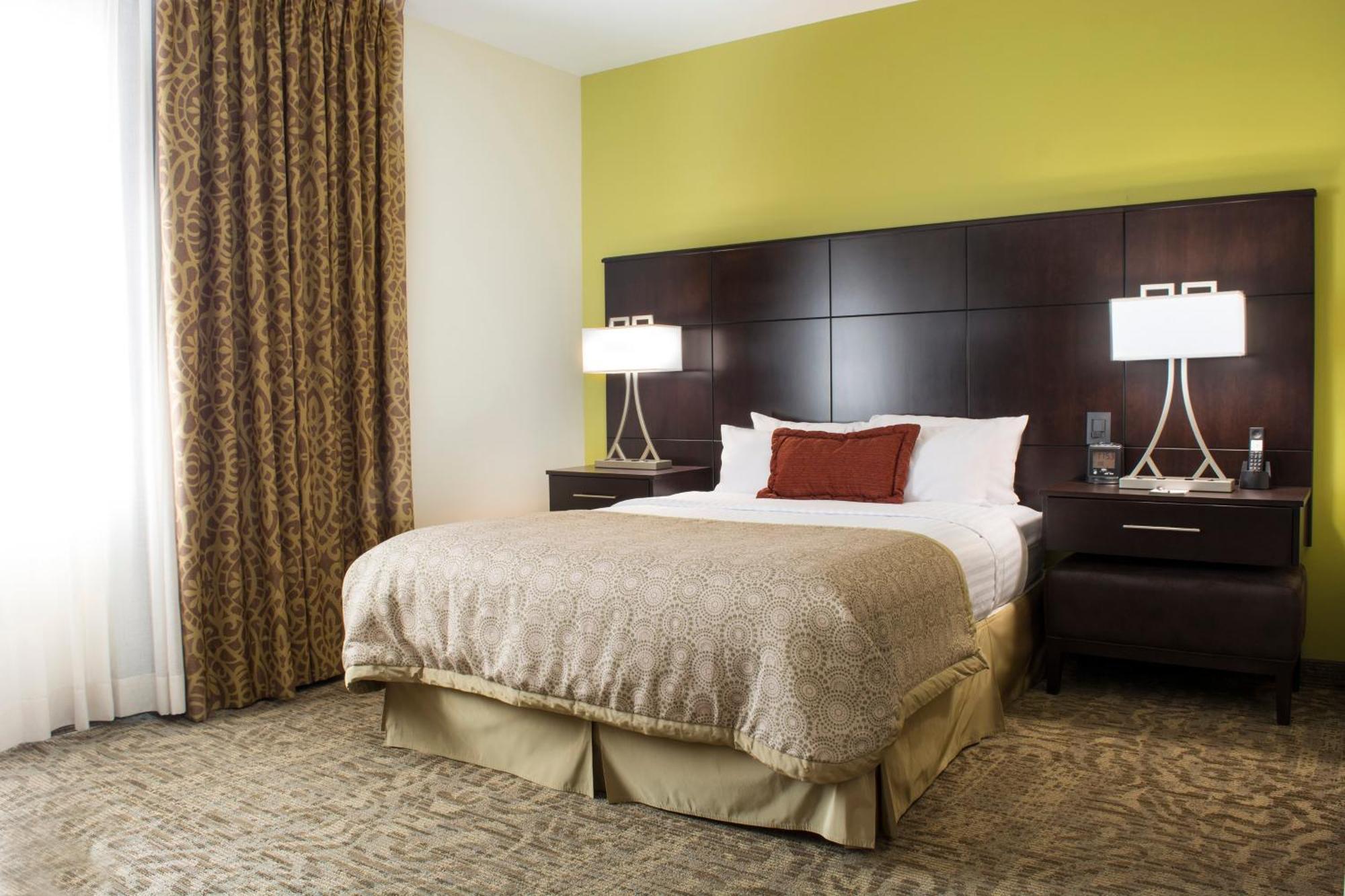 Staybridge Suites Chihuahua By Ihg Bagian luar foto